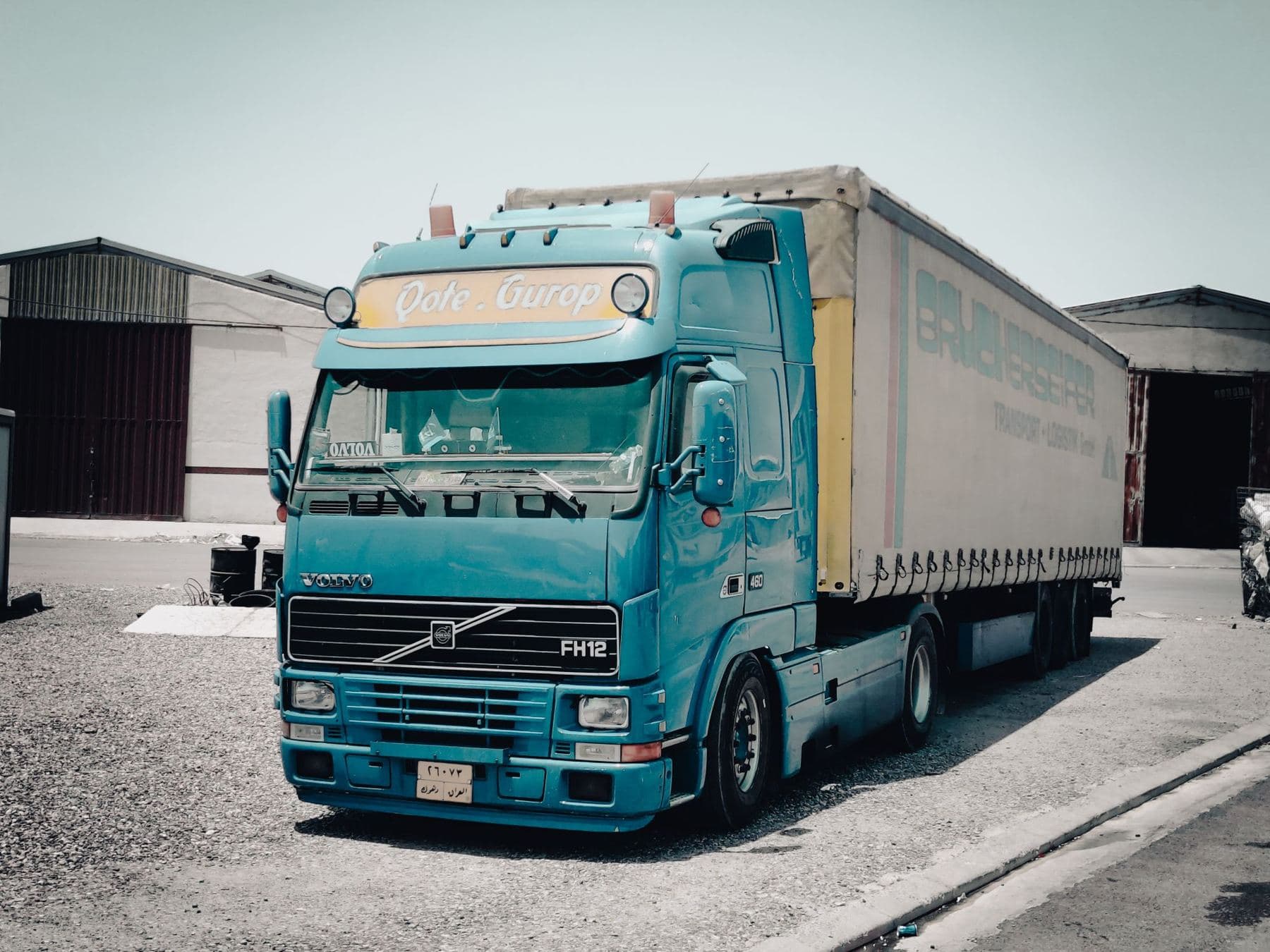 A Choomiie driver ready to help customers with their deliveries